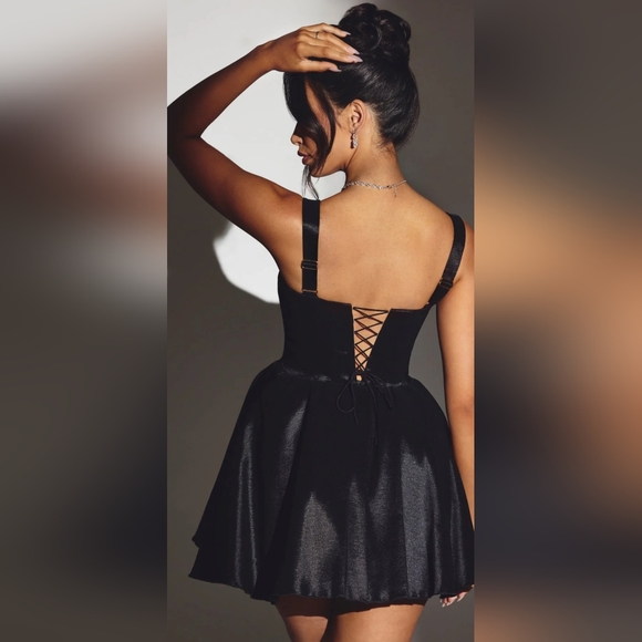 Oh Polly Dress - Picture 8 of 8